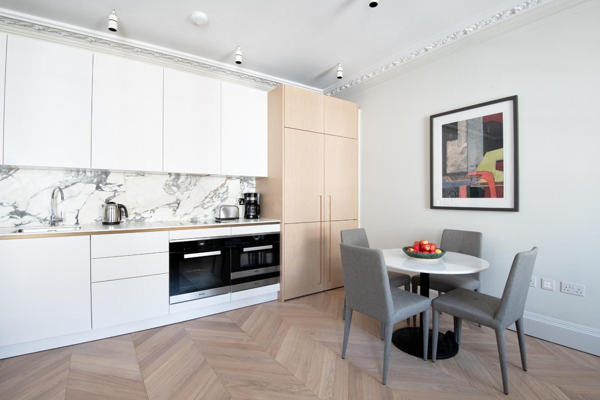 Sonder King Street Aparthotel ลอนดอน ภายนอก รูปภาพ